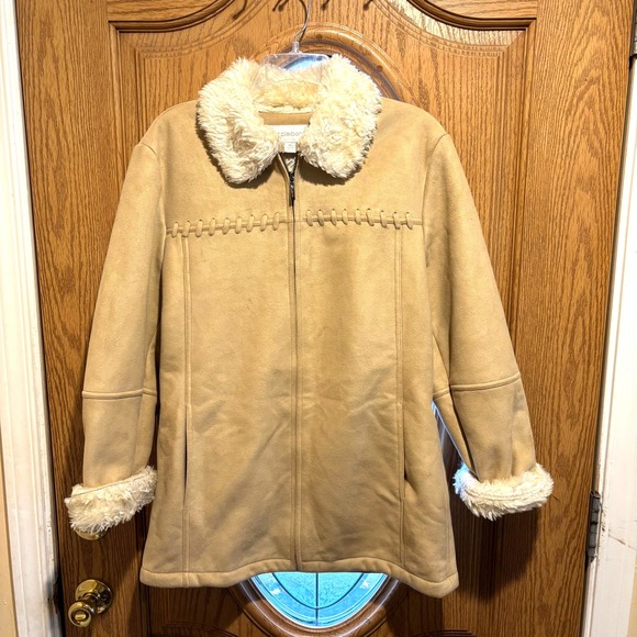Liz Claiborne Jackets & Blazers - Liz Claiborne Faux Suede Coat Jacket Faux Fur‎ Collar Cuffs Tan Medium M